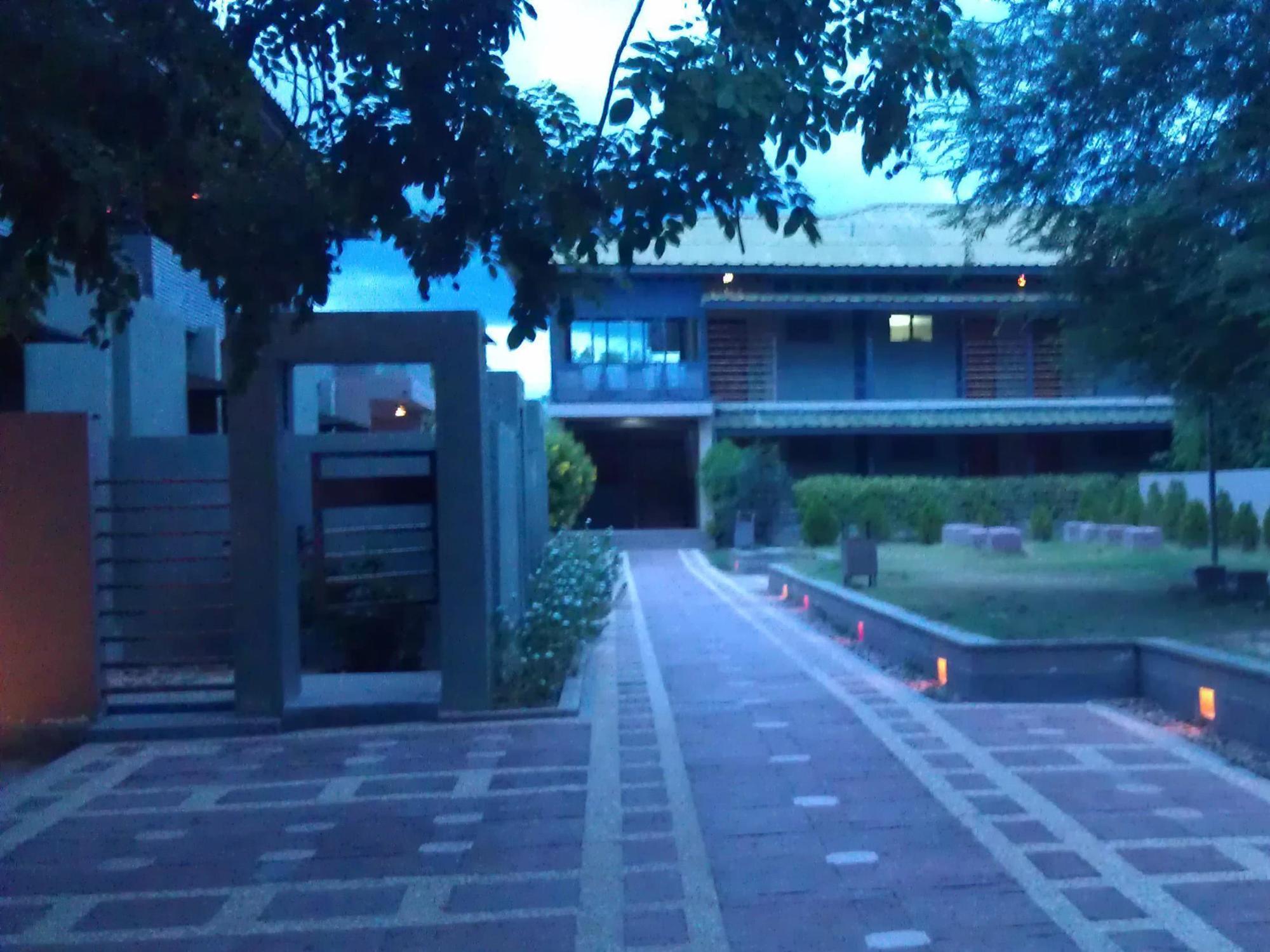Kumudara Hotel Bagan Eksteriør billede